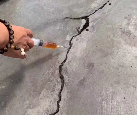 伊吾混凝土裂缝修补技术详解​