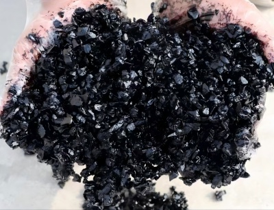 伊吾沥青冷补料（沥青砂）的优势特点与施工流程解析